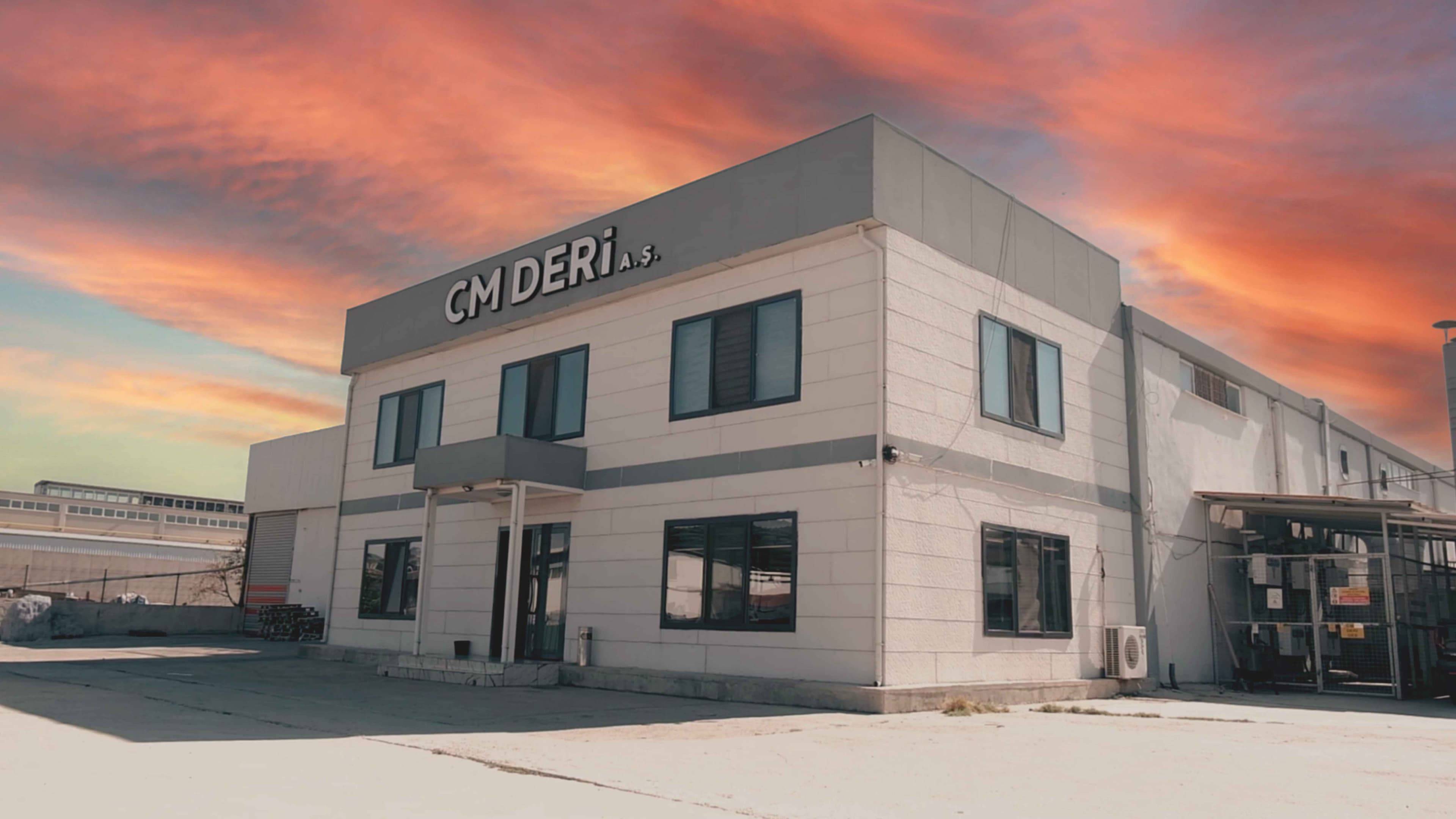 CM Deri merkez binasi